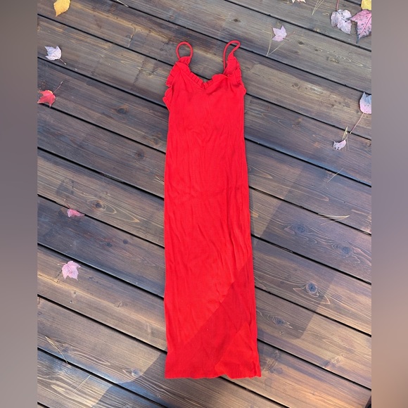 Red Maxi Bodycon Dress - Picture 2 of 4